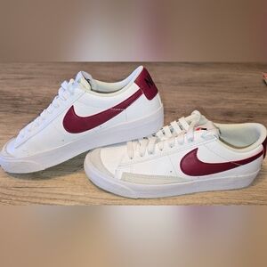 Nike Blazer Low 77